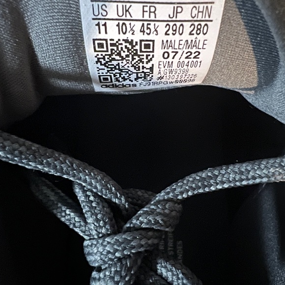 Adidas OZ Nova men’s size 11 New with Tags. - Picture 4 of 4